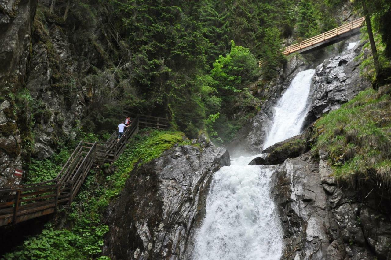 ホテル Feielhof Krakaudorf エクステリア 写真